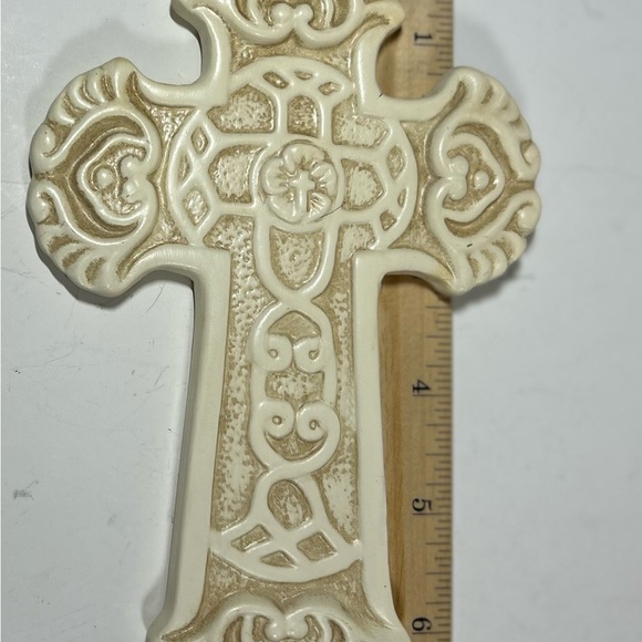 Decorative ceramic Cross in Ivory Coast - Picture 2 of 10
